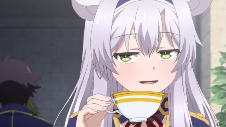 Sistine Fibel Drinking Tea Smug