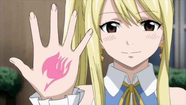 Lucy Heartfilia fairy tail hand